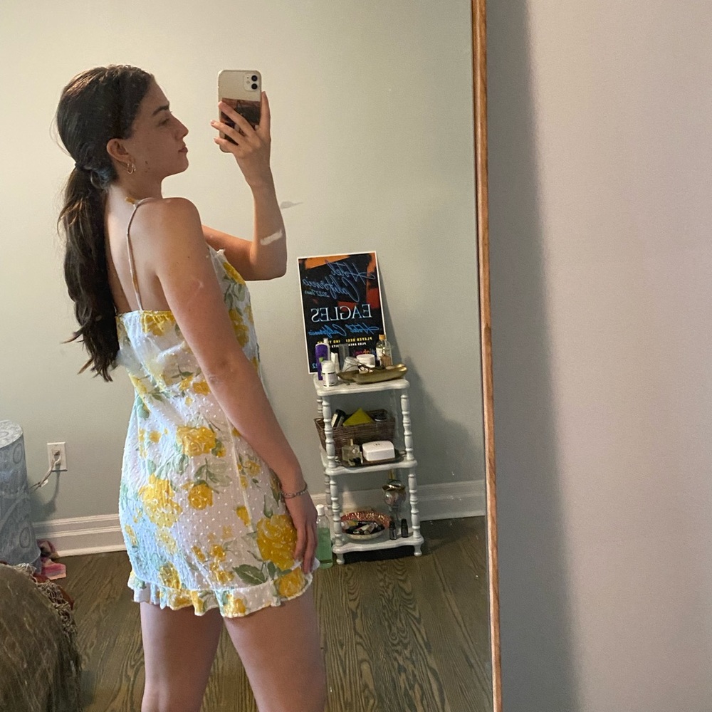Two piece set - Picture 4 of 6